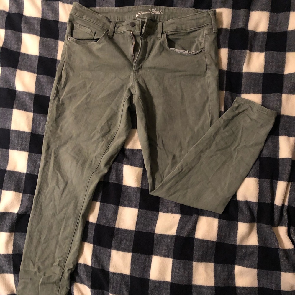 Universal Thread army green pants